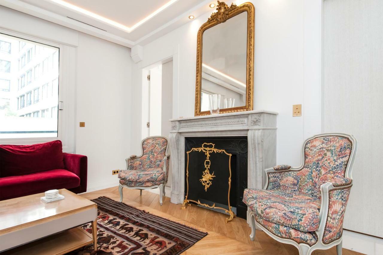 Luxury Montaigne Apartment Paris Dış mekan fotoğraf