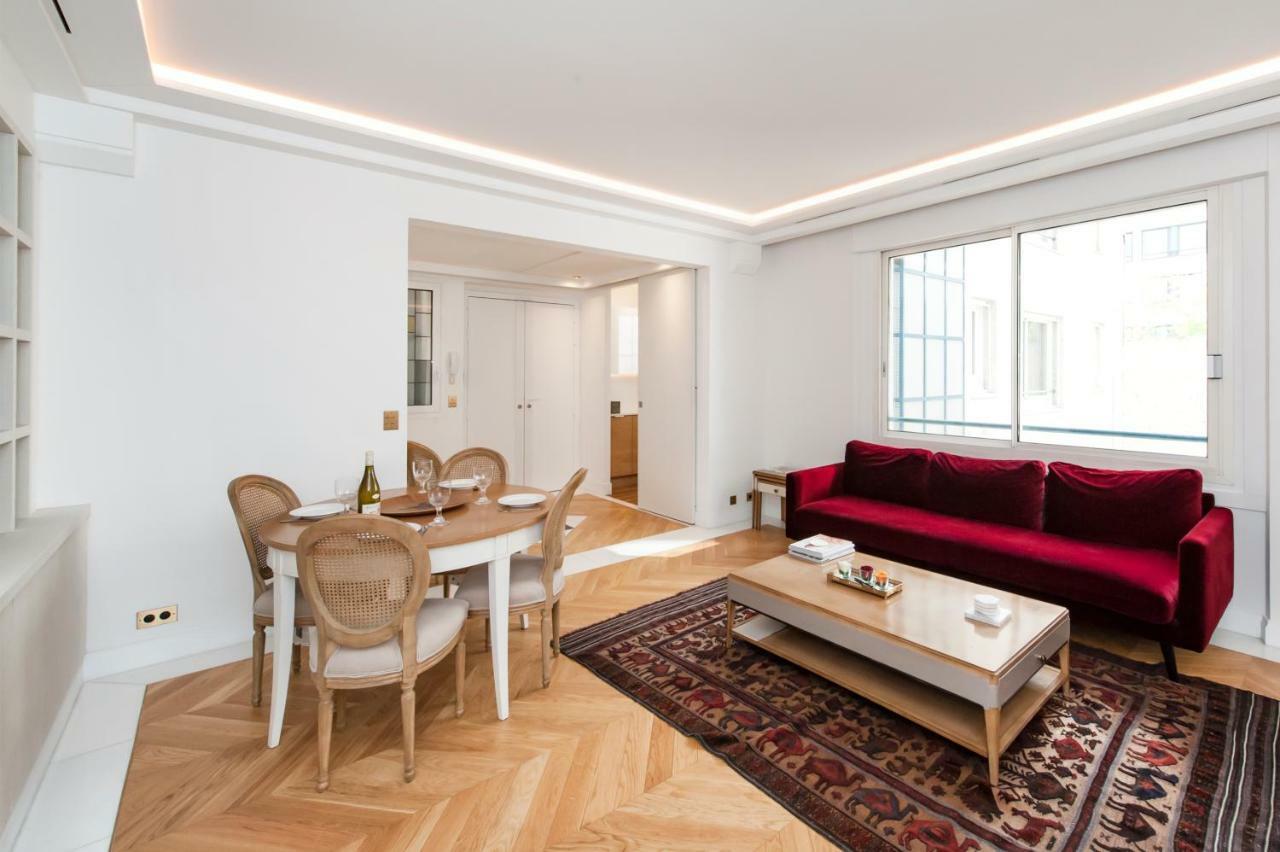 Luxury Montaigne Apartment Paris Dış mekan fotoğraf