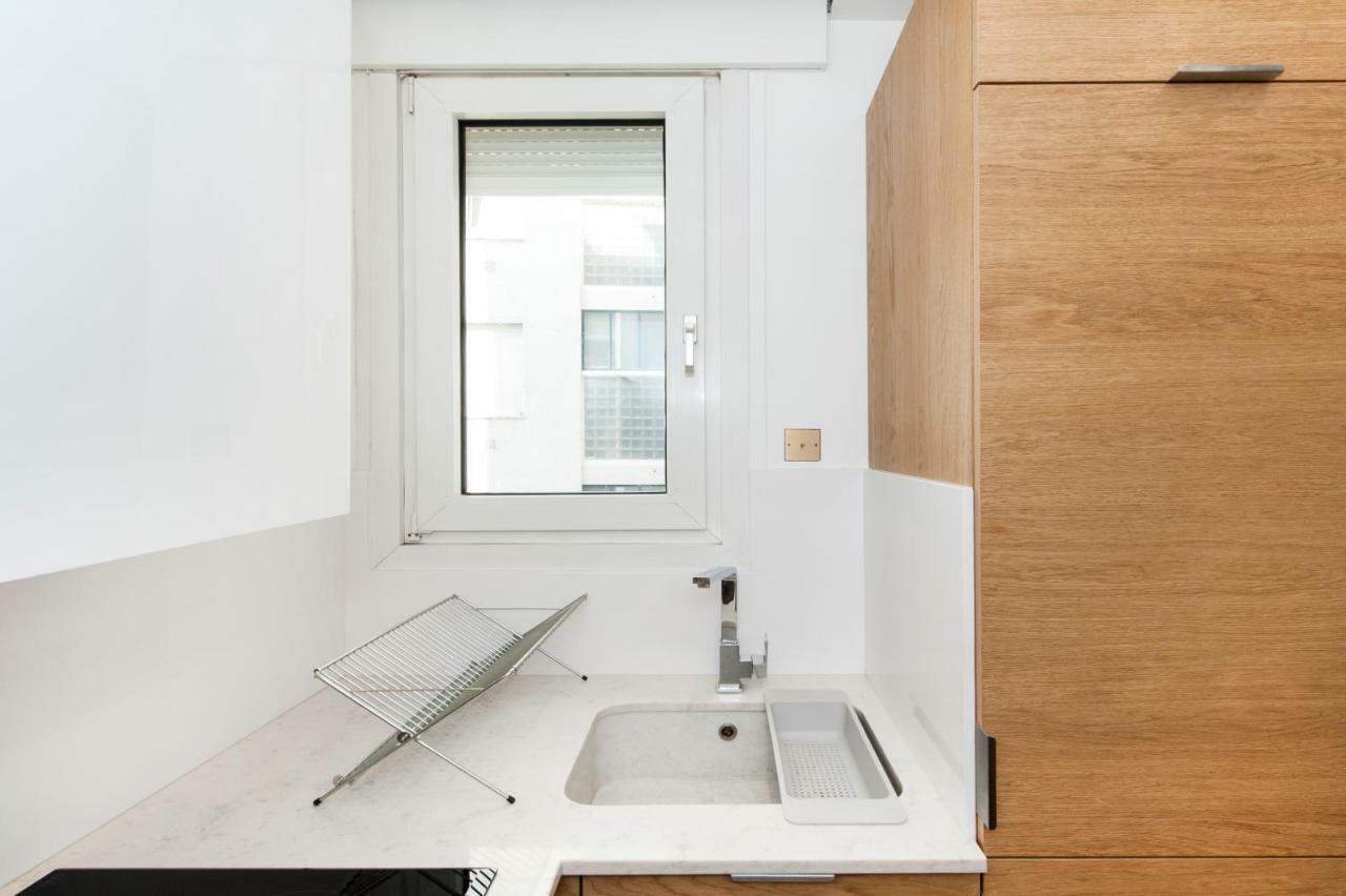 Luxury Montaigne Apartment Paris Dış mekan fotoğraf