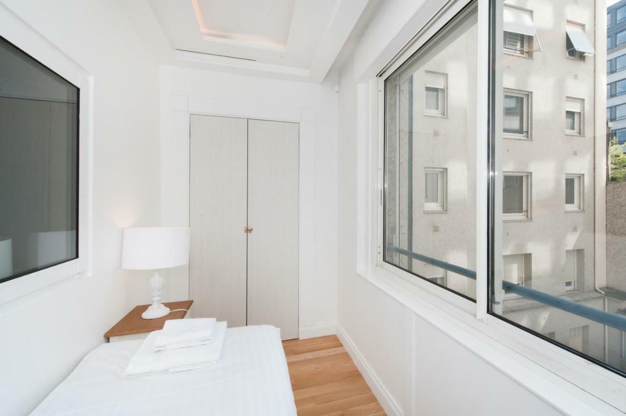 Luxury Montaigne Apartment Paris Dış mekan fotoğraf